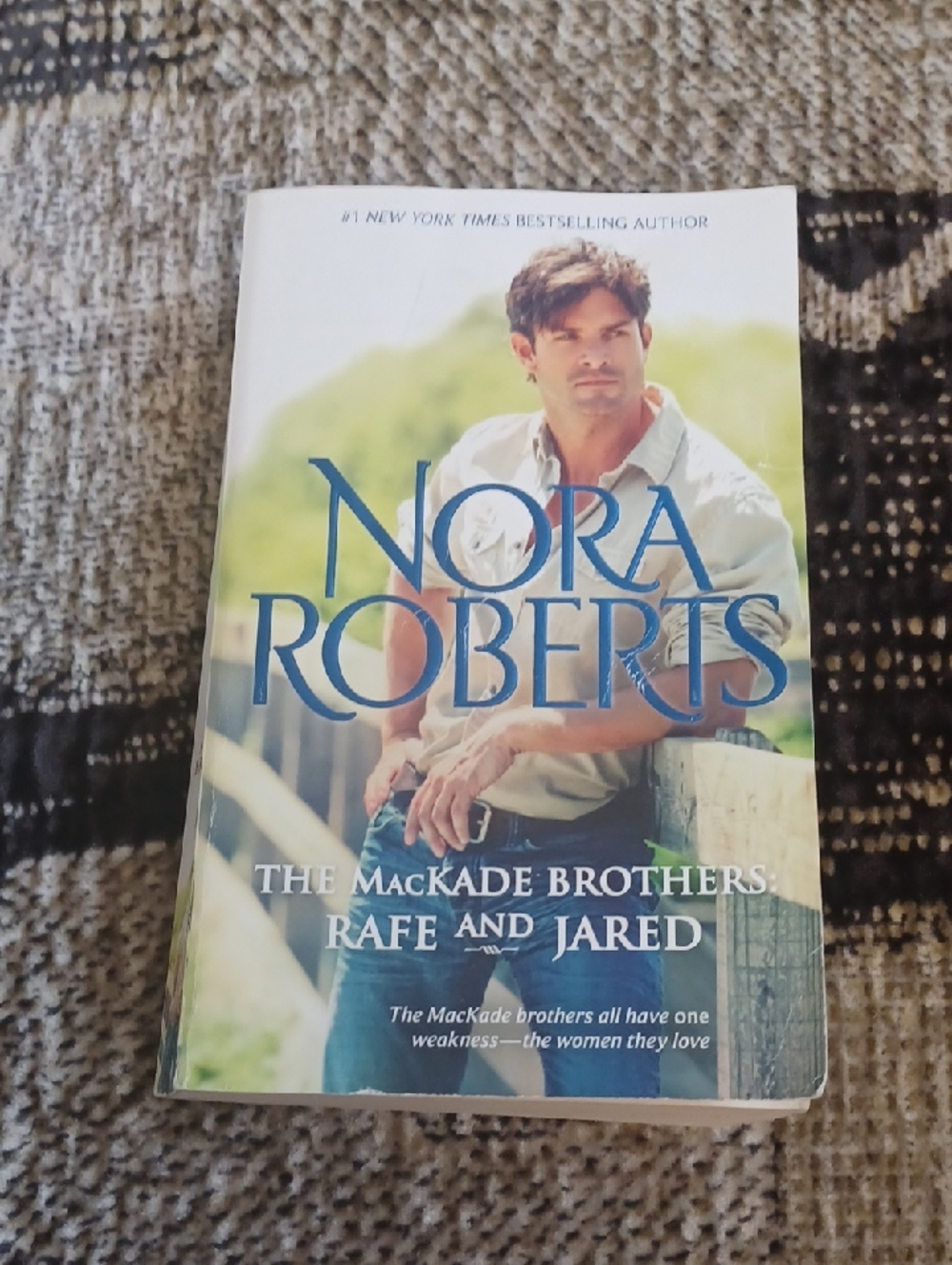 $4 Add-on Nora Roberts "The MacKade Brothers: Rafe and Jared" - 2 In 1 Paperback